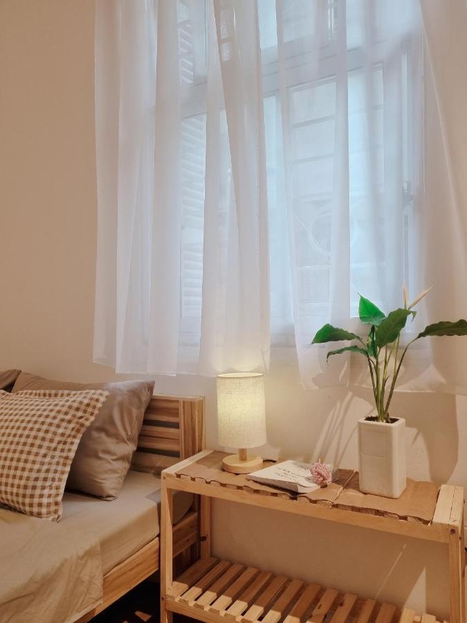 Daisy'S Stay Hanoi Esterno foto